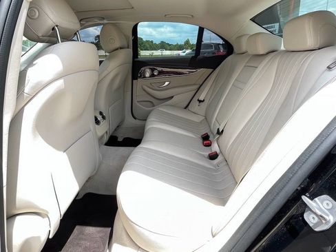 Used 2018 Mercedes-Benz E 300 4MATIC w/ Premium 1 Package image 30