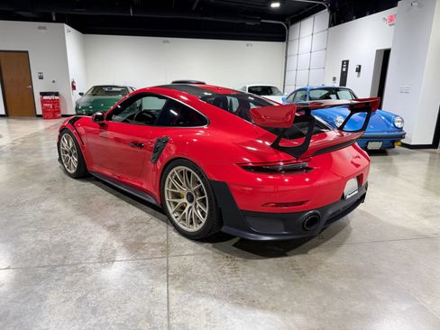 Used 2018 Porsche 911 GT2 RS RWD image 10