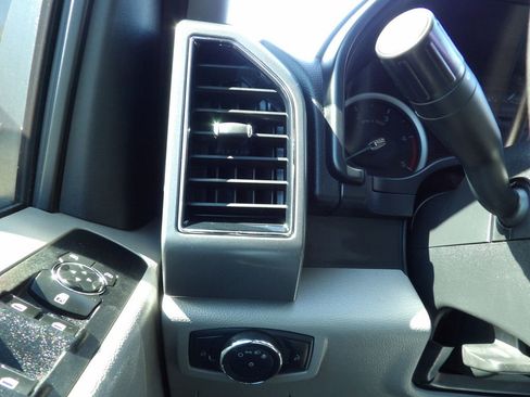 Used 2020 Ford F350 XLT image 19