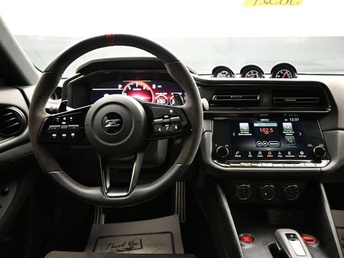 Used 2024 Nissan Z NISMO w/ Floor Mat Package RWD image 13