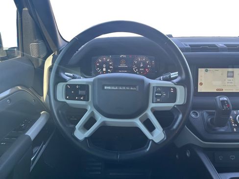 Used 2021 Land Rover Defender 110 X-Dynamic SE image 21