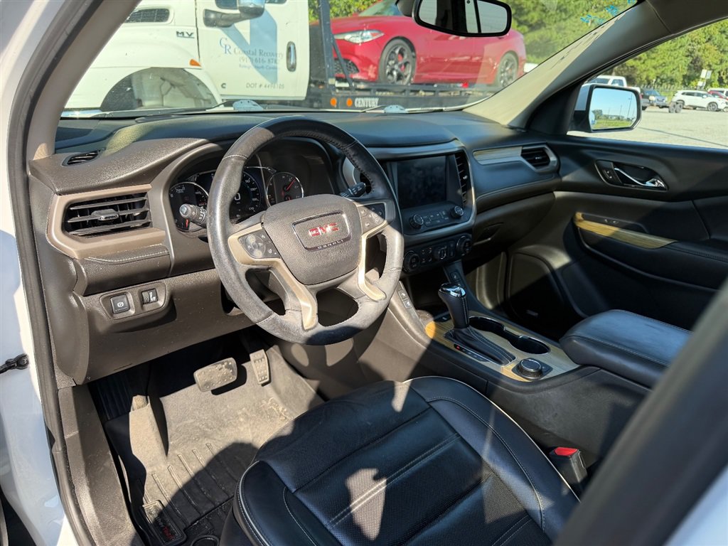 Used 2018 GMC Acadia Denali w/ Technology Package AWD/4WD image 6