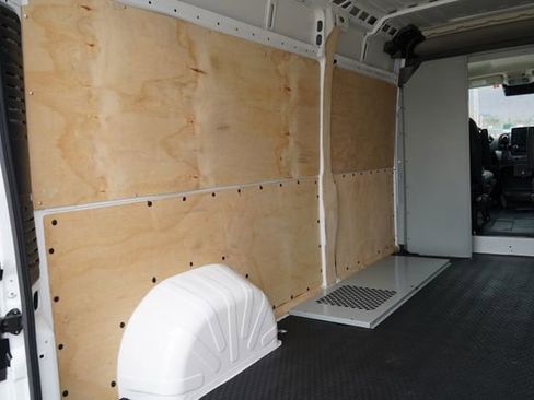 Used 2024 RAM ProMaster 2500 w/ Premium Convenience Group FWD image 42