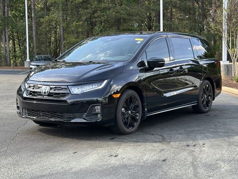 Used 2026 Honda Odyssey Sport-L image 5