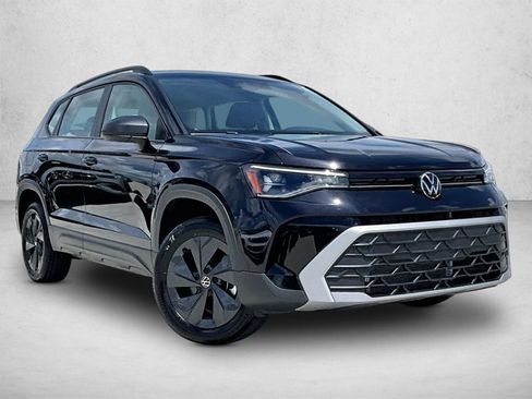 Used 2026 Volkswagen Taos S FWD image 12