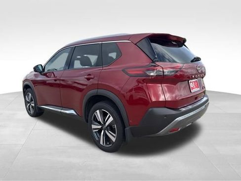Used 2023 Nissan Rogue SL w/ SL Premium Package FWD image 5