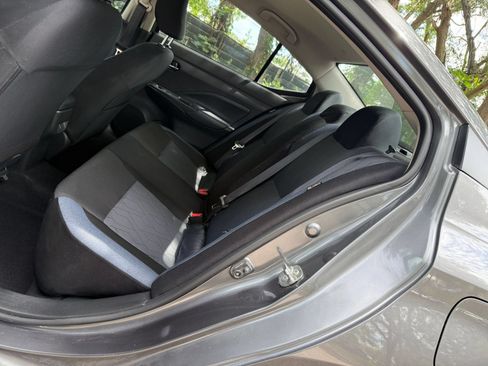 Used 2025 Nissan Versa SV FWD image 22