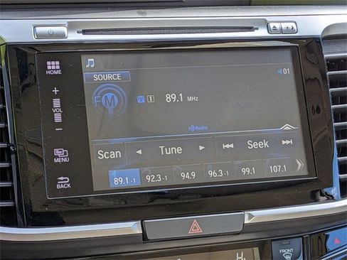 Used 2017 Honda Accord EX-L image 14