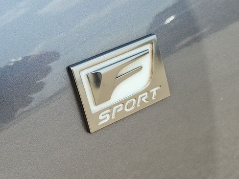 Used 2016 Lexus IS 200t w/ F Sport Package RWD image 13