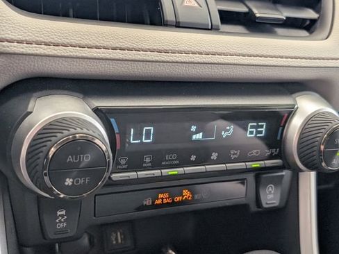Used 2023 Toyota RAV4 XLE image 21