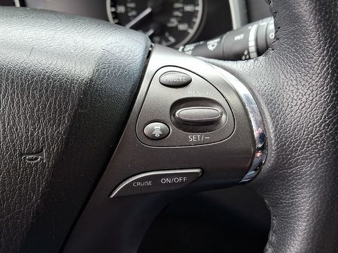 Used 2023 Nissan Murano SV AWD/4WD image 22