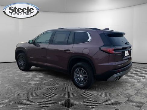 Used 2025 GMC Acadia Elevation image 3