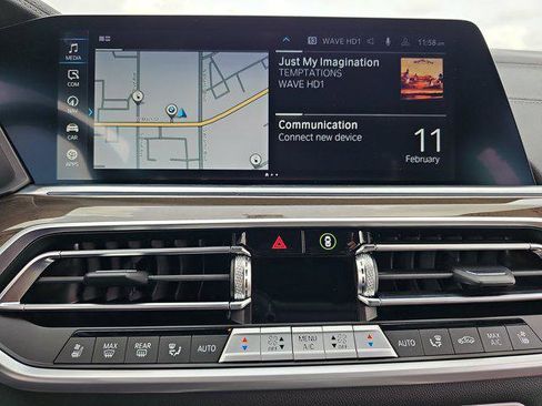 Used 2023 BMW X5 xDrive45e w/ Executive Package image 21