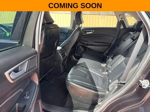 Certified 2024 Ford Edge Titanium image 18