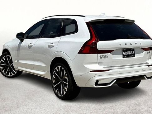 New 2026 Volvo XC60 B5 Ultra w/ Protection Package Premier image 5