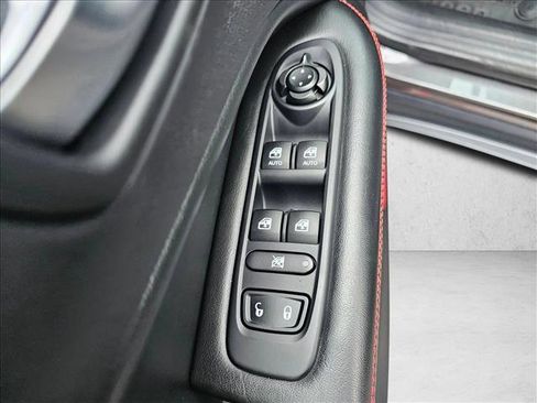 Used 2019 Jeep Compass Trailhawk image 22