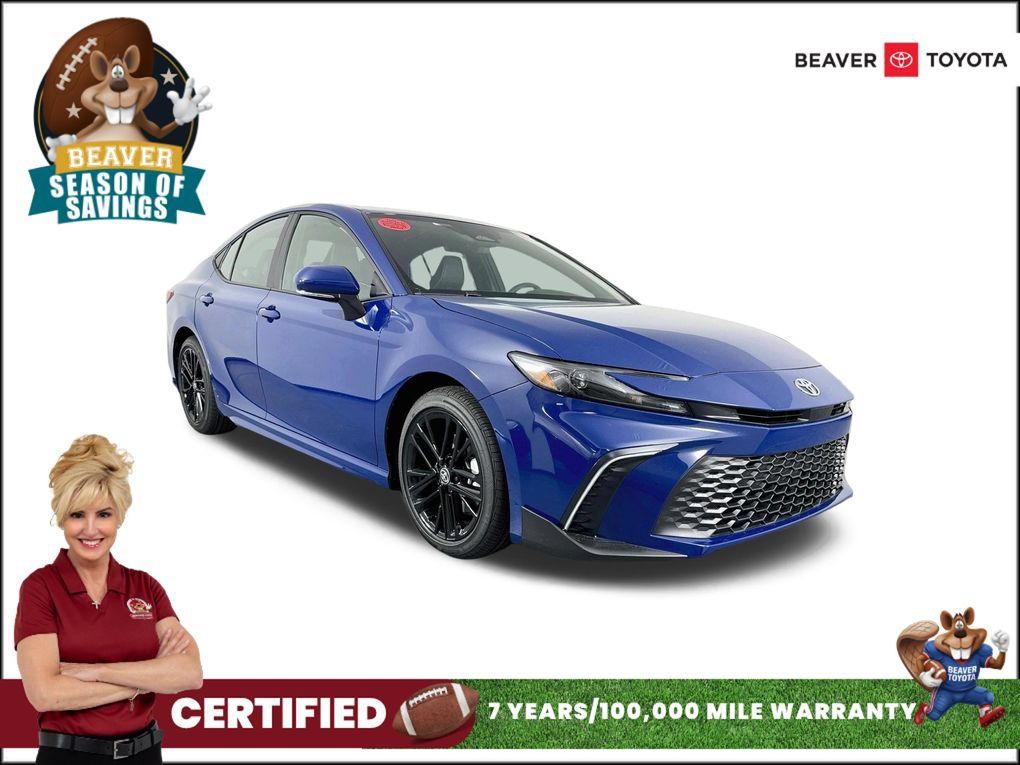 Used 2026 Toyota Camry SE FWD image 1