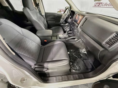 Certified 2023 Nissan Frontier S AWD/4WD image 30