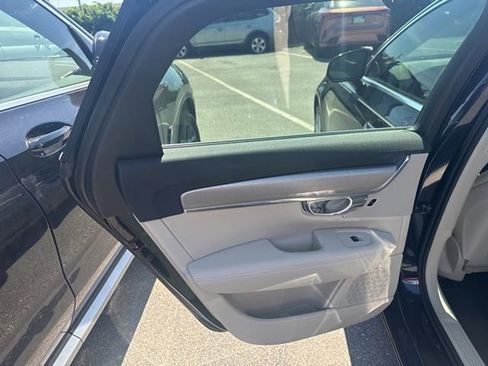 Used 2017 Volvo S90 T6 Momentum w/ Vision Package AWD/4WD image 11