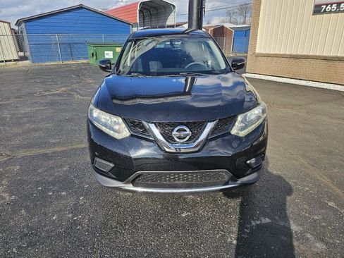 Used 2014 Nissan Rogue S image 25