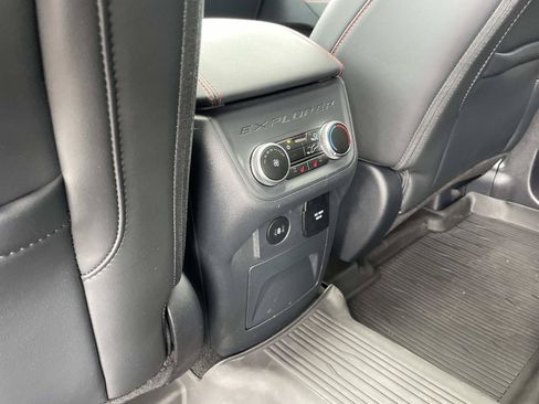 Used 2025 Ford Explorer ST w/ Sun And Sound Package AWD/4WD image 14