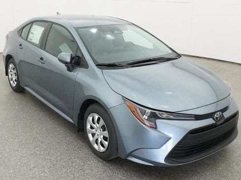 Used 2026 Toyota Corolla LE image 13