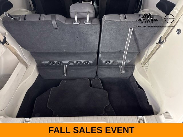 Used 2024 Chrysler Voyager LX FWD image 38