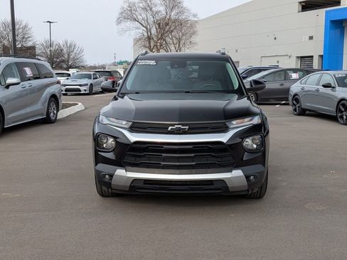 Used 2021 Chevrolet TrailBlazer LT w/ Convenience Package image 2