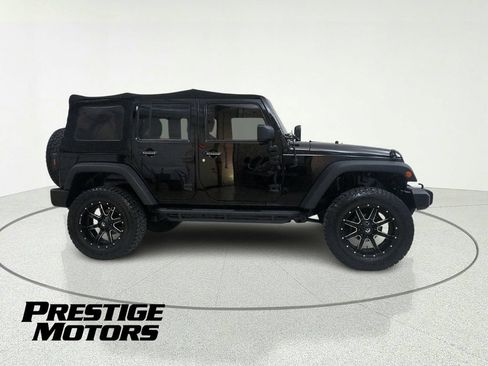 Used 2014 Jeep Wrangler Unlimited Sport w/ Quick Order Package 24S AWD/4WD image 7