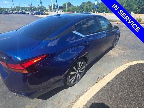 Used 2019 Nissan Altima 2.5 SR w/ SR Premium Package FWD image 4