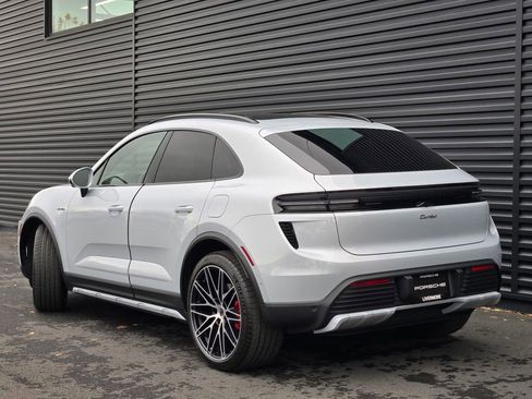 New 2025 Porsche Macan Turbo Electric image 3