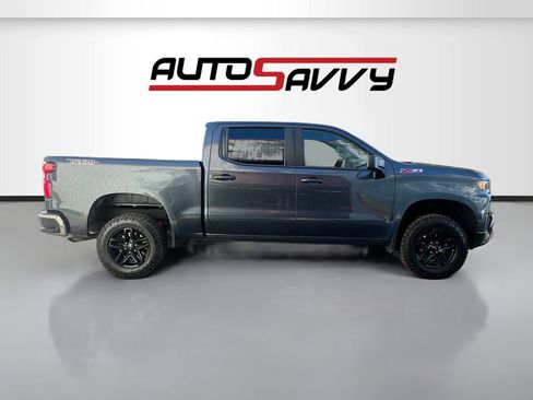 Used 2021 Chevrolet Silverado 1500 Custom Trail Boss w/ LPO, Dark Essentials Package image 8