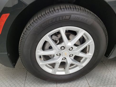 Used 2023 Chevrolet Equinox LT FWD image 31