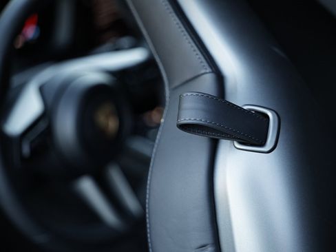 Certified 2025 Porsche 911 Carrera image 30