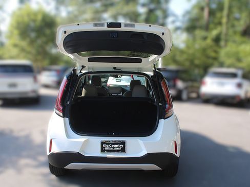 Certified 2025 Kia Soul EX FWD image 9