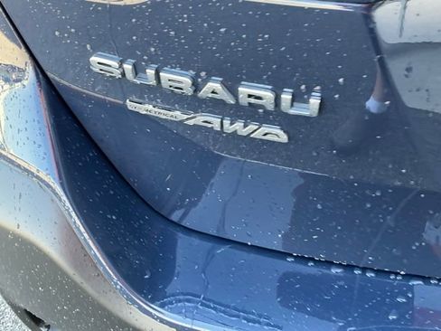 Certified 2025 Subaru Outback Limited image 5