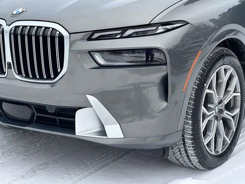 Certified 2023 BMW X7 xDrive40i w/ Executive Package image 13