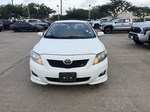 Used 2009 Toyota Corolla S FWD image 2
