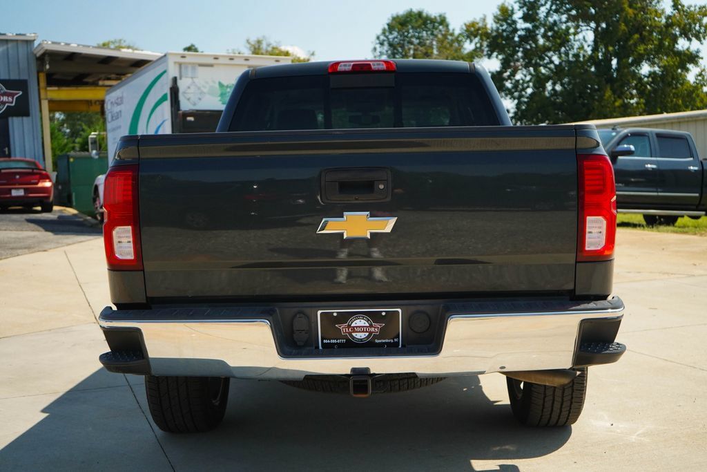 Used 2017 Chevrolet Silverado 1500 LTZ w/ Sport Package AWD/4WD image 19