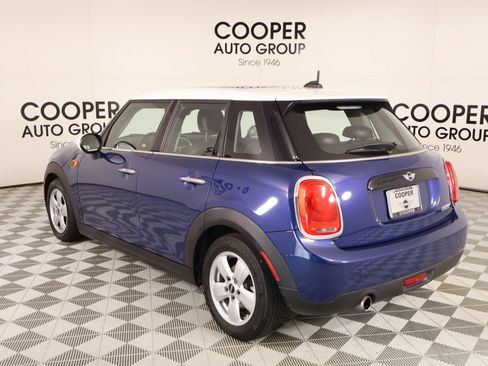 Used 2017 MINI Cooper 4-Door Hardtop FWD image 22