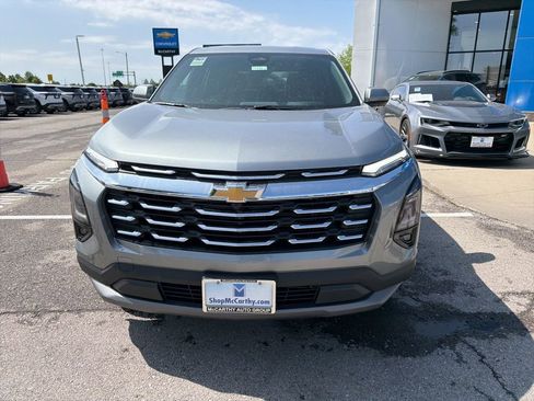 New 2026 Chevrolet Equinox LT w/ Safety and Technology Package AWD/4WD image 8