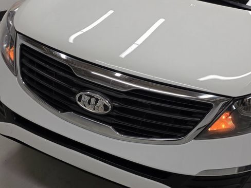 Used 2011 Kia Sportage LX w/ Convenience Pkg AWD/4WD image 39