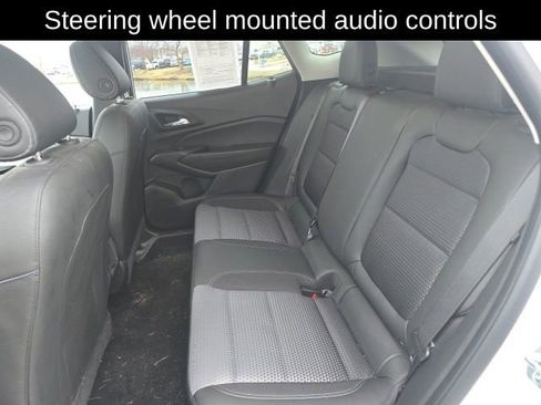 Used 2024 Chevrolet Trax LT w/ Driver Confidence Package image 10