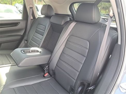 Used 2024 Honda CR-V EX-L image 12