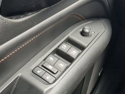 Used 2022 Jeep Compass Limited w/ (RED) Package image 31