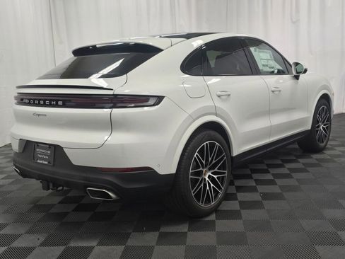 New 2026 Porsche Cayenne Coupe image 7