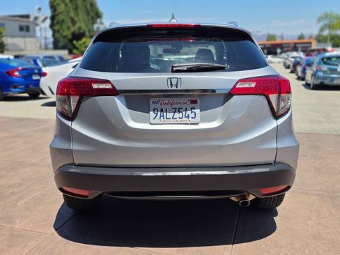 Used 2022 Honda HR-V EX image 11