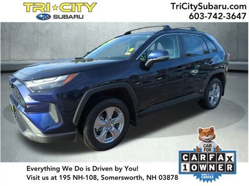 Used 2025 Toyota RAV4 XLE image 1