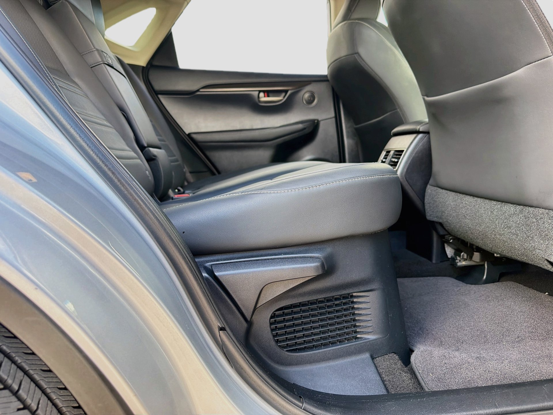 Used 2016 Lexus NX 200t FWD w/ Premium Package image 30