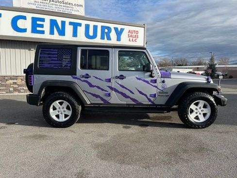 Used 2018 Jeep Wrangler Unlimited Sport S AWD/4WD image 14